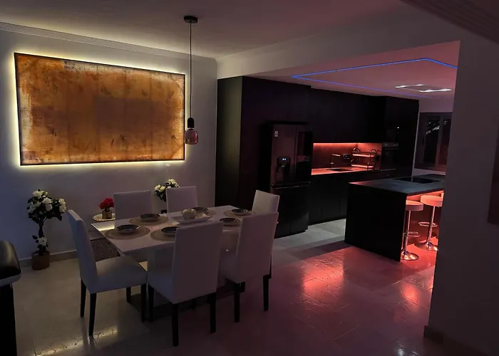 아파트 Al Fattah Luxury 에스테포나