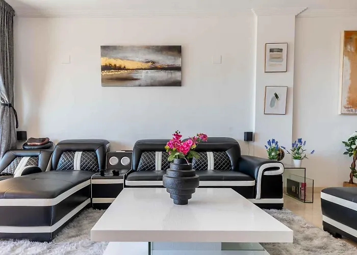 Lägenhet Al Fattah Luxury Estepona