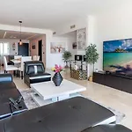 Vip Al Fattah Apartment Estepona