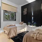 Vip Al Fattah Apartment Estepona