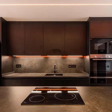 Al Fattah Luxury Apartman *