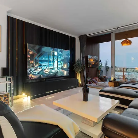 Vip Al Fattah Luxury Estepona