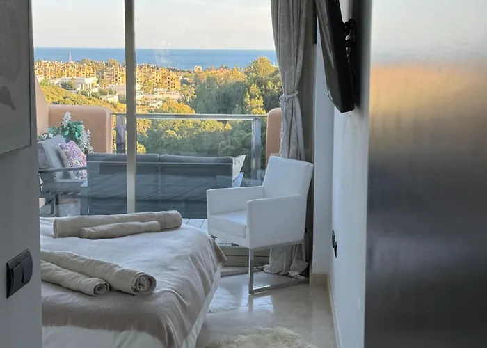 Al Fattah Luxury * Estepona