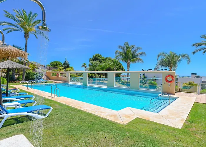 Al Fattah Luxury * Estepona